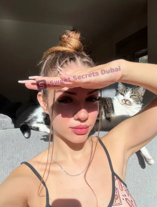 Ozi, 20 years old — escort model, Dubai