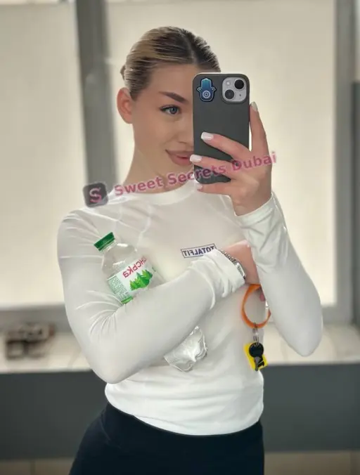 Elina, 20 years old — escort model, Dubai